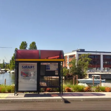 Veniceart Place Asha Da Martino *