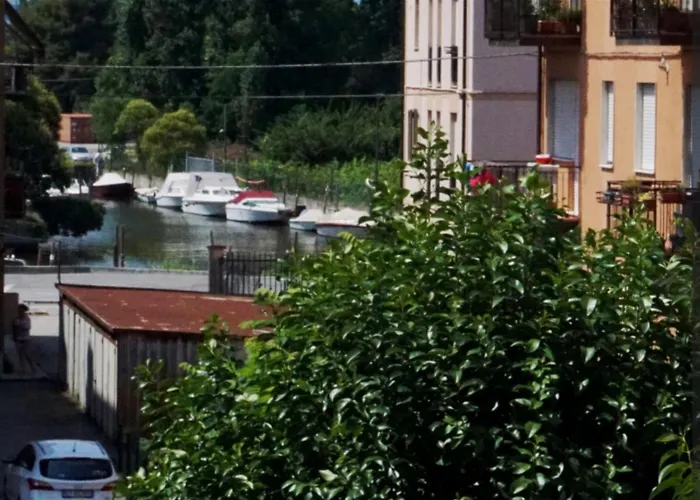 Gasthuis Veniceart Place Asha Da Martino *